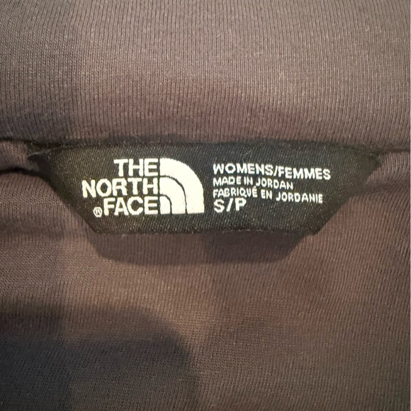 The North Face Women's Faux Fur Grey Teddy Jacket Size S - Picture 7 of 11